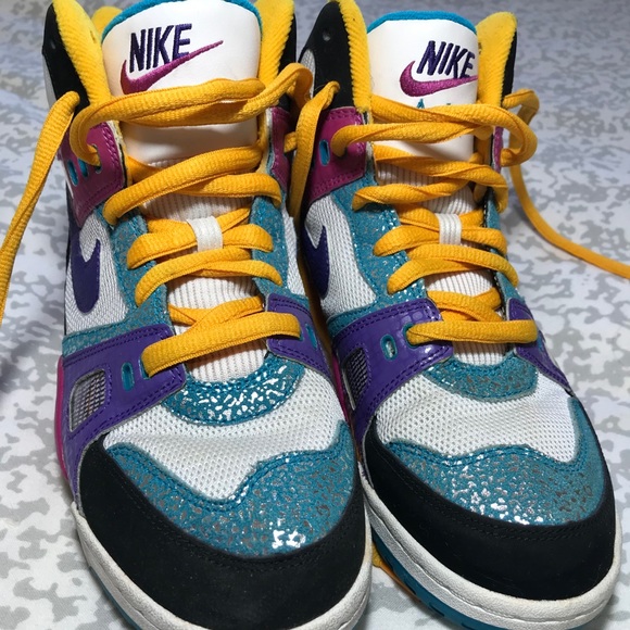 Nike Air sneaks - Picture 2 of 5